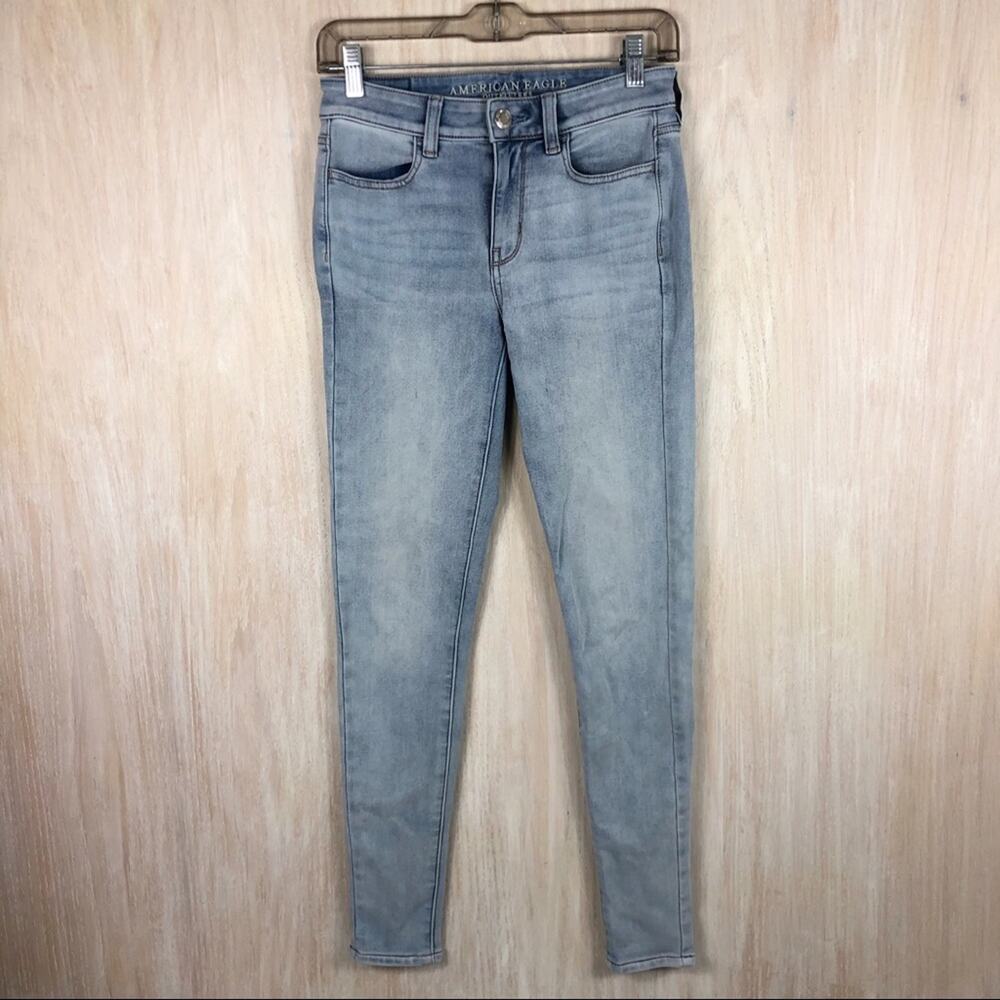 American Eagle Super Stretch X4 Hi Rise Skinny Light Wash Jegging Denim Jeans 2
